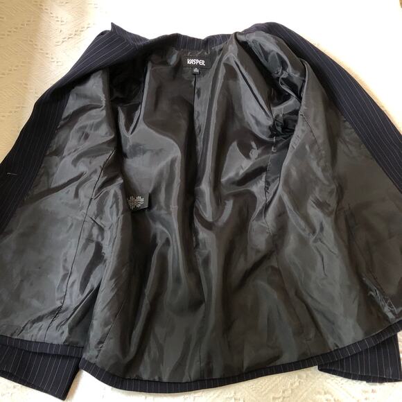 Kasper Pinstripe Blazer Women’s 12 Large Blue 2 Button Corpcore Preppy Office - Picture 8 of 15